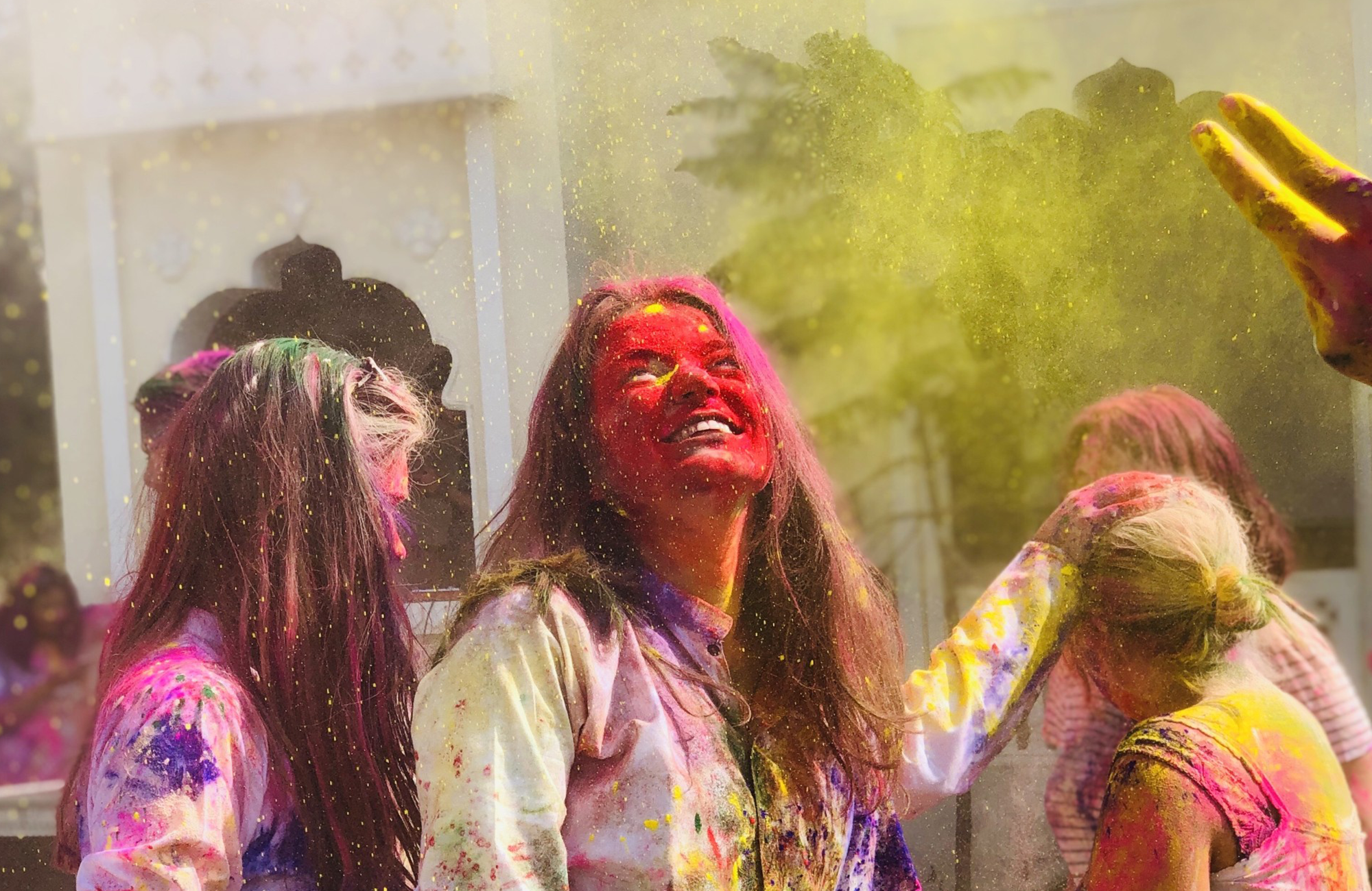 KNO MHAU Holi