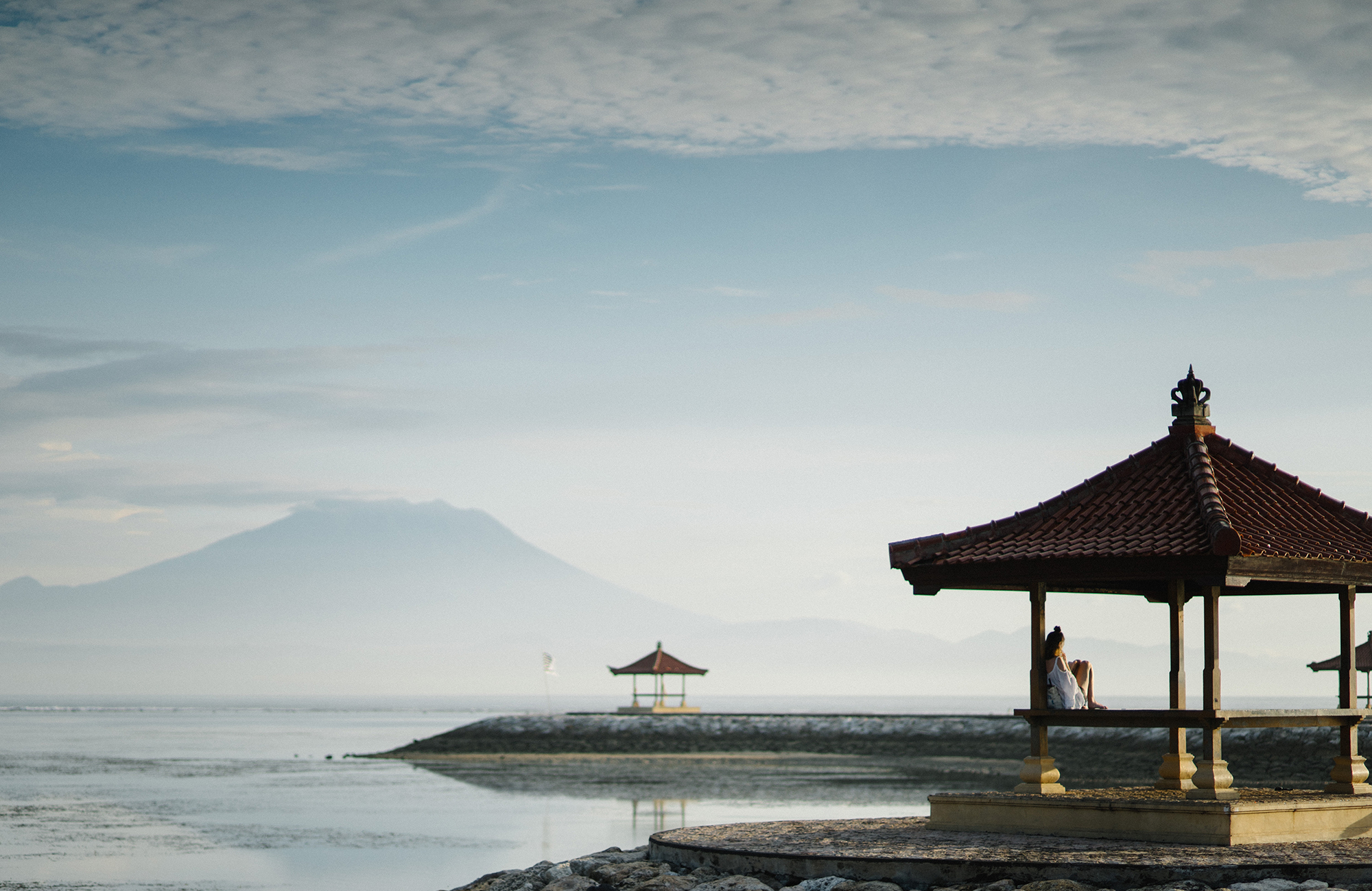 bali-indonesia-waterside-cover