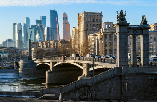 se skyskrabere på jeres studietur til Moskva