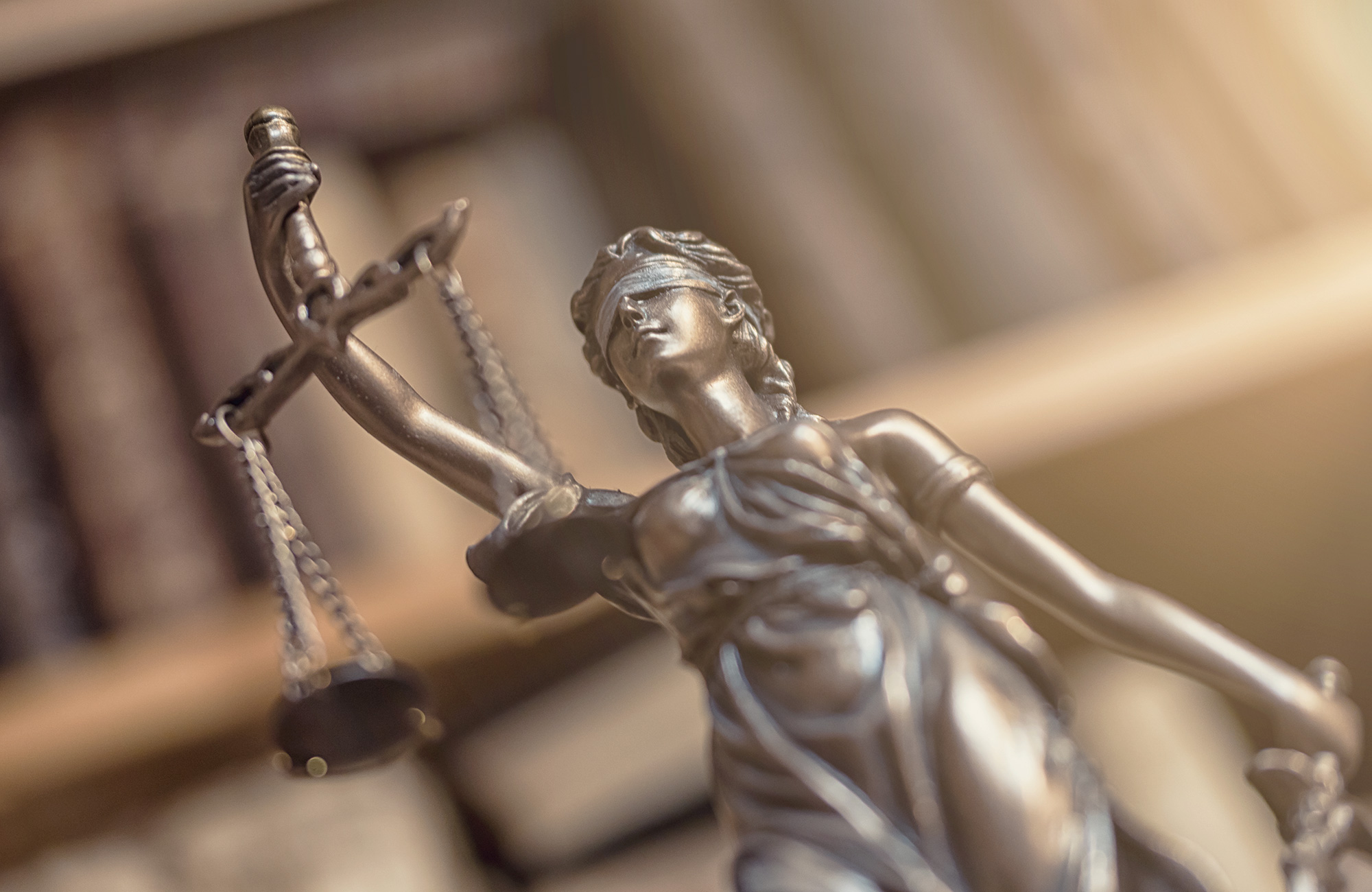 studere jura i udlandet