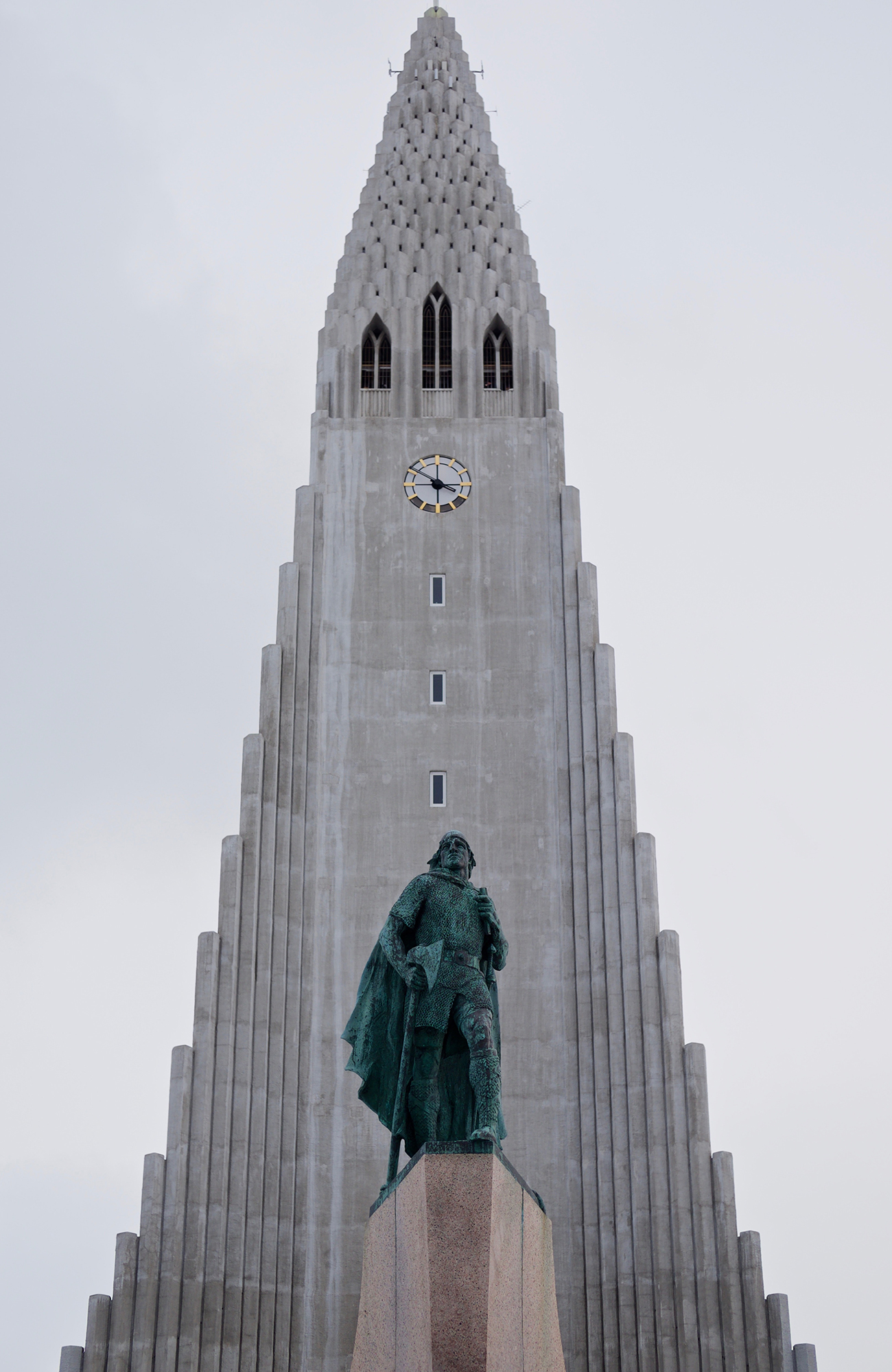 flot kirketårn i reykjavik på island
