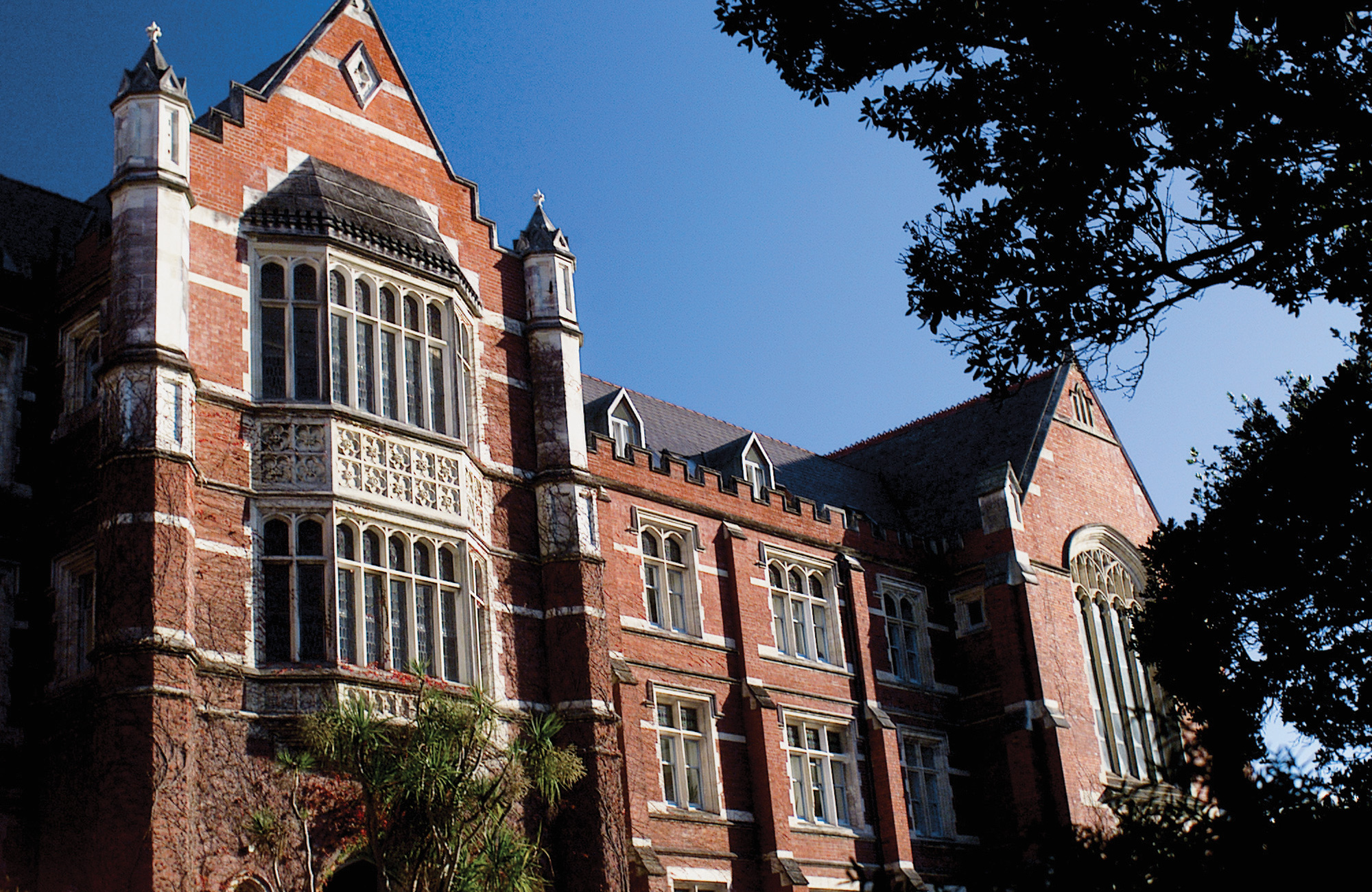 victoria-university-of-wellington-main-building