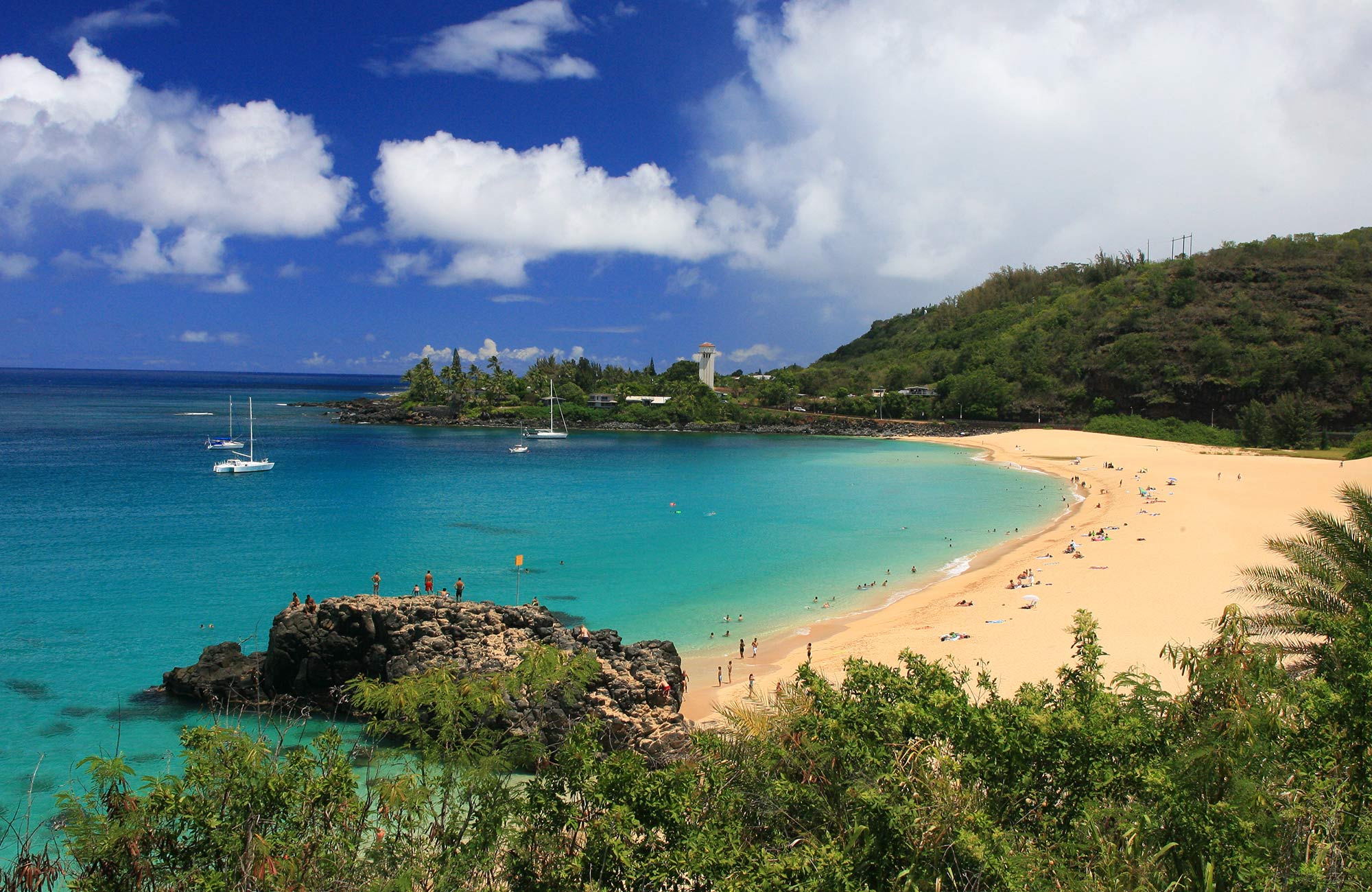 hawaii-waimea-bay-cover