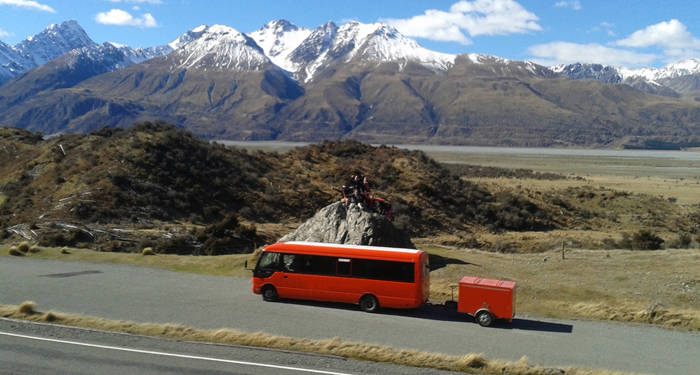 bus-new-zealand-mountains-cover