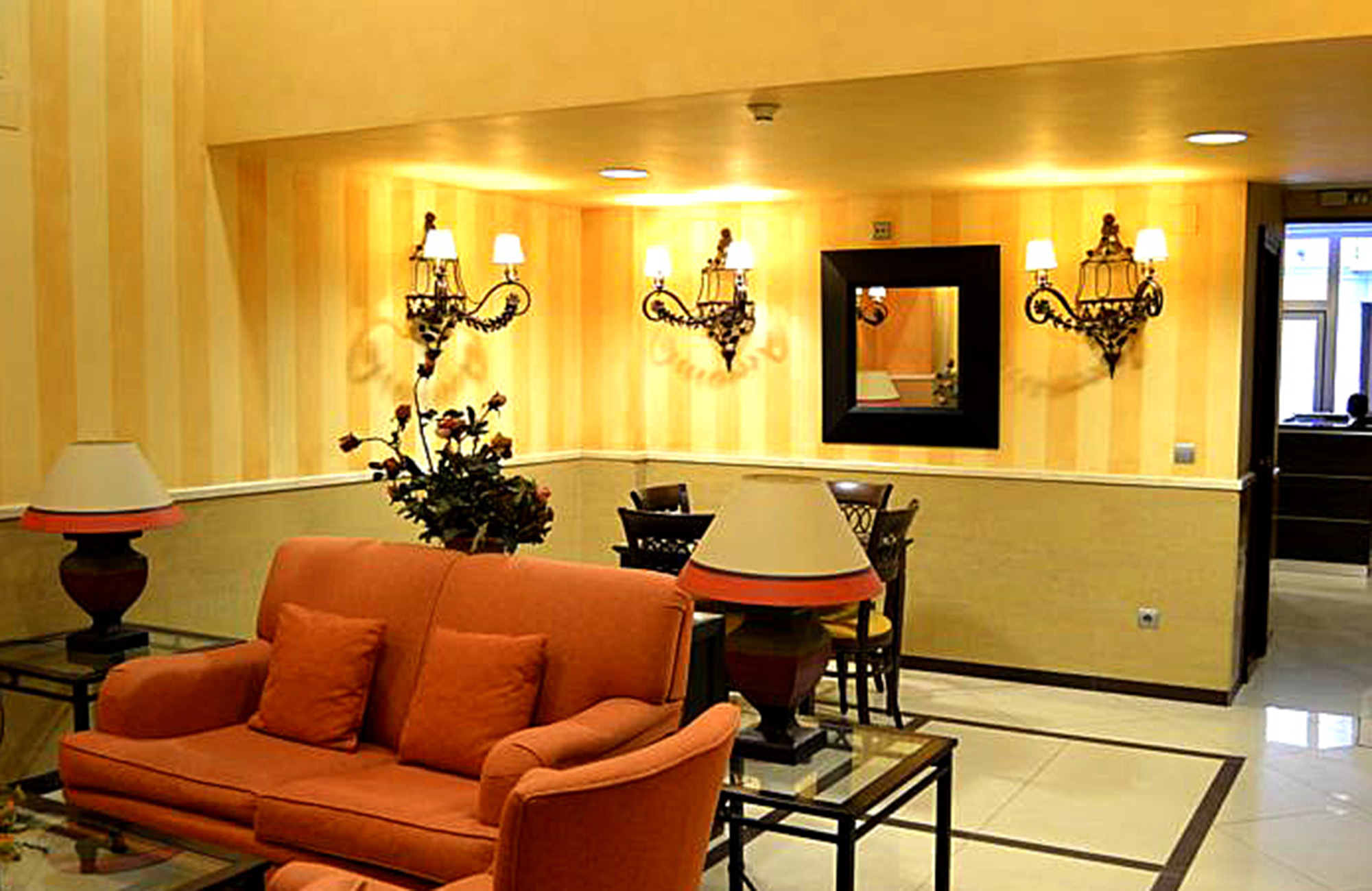 Lounge på Hotel Sur i Malaga