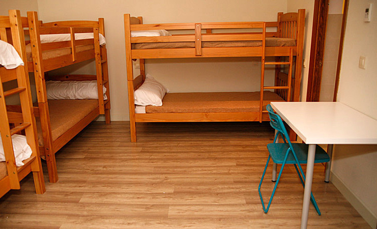 køjesenge på mad 4 u hostel til studieturen til Madrid