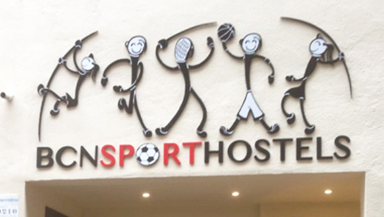 skilt på Barcelona Sports Hotel