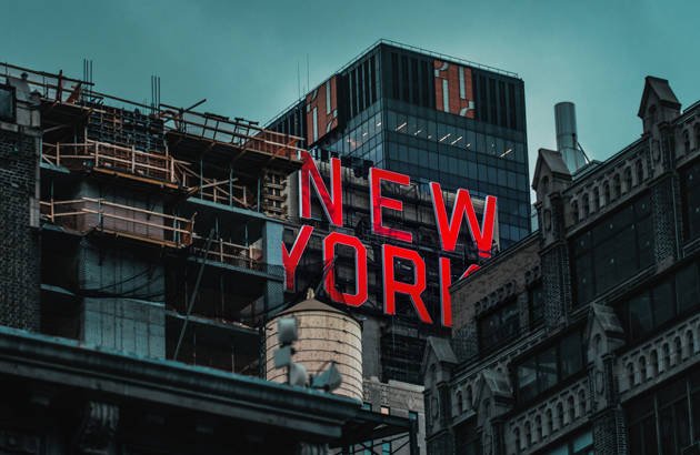 New York neon skilt