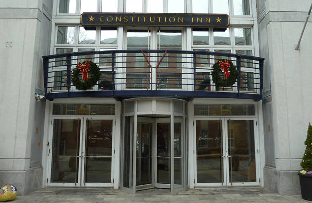 Constitution Inn i Boston set udefra