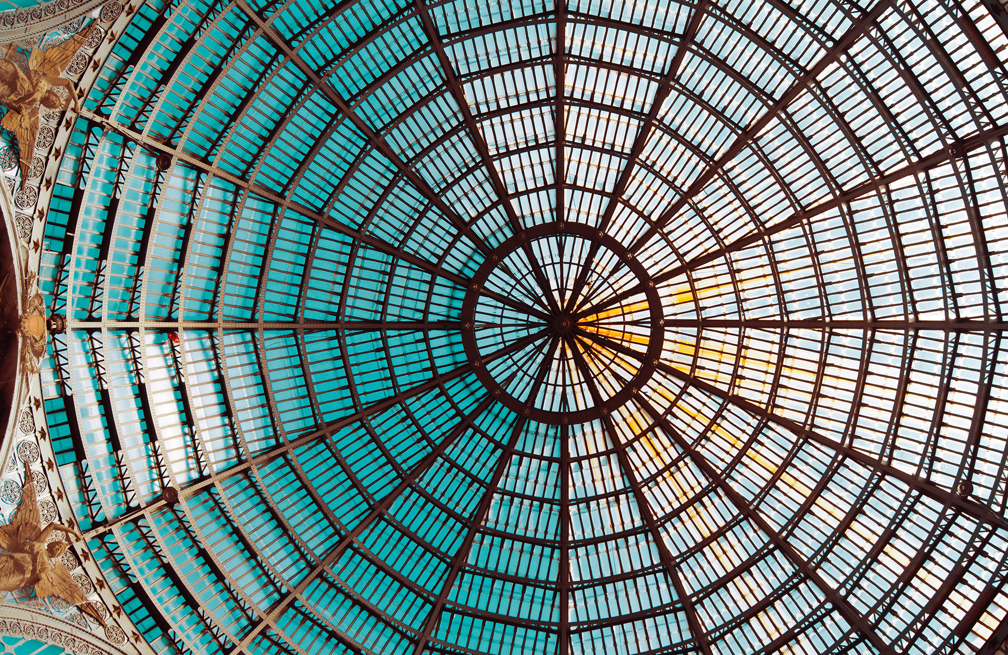 smuk arkitektur i napoli i Italien