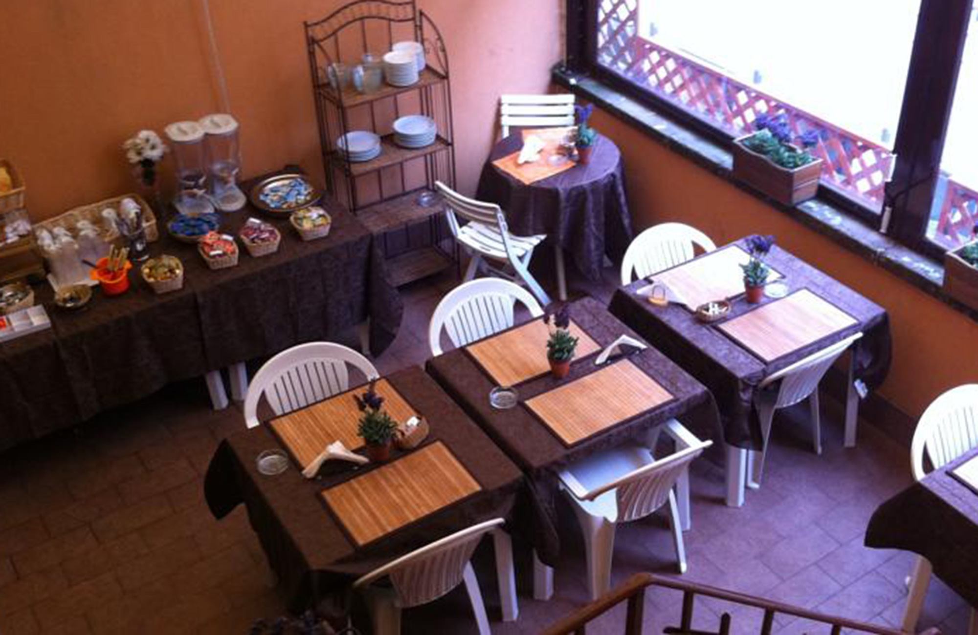 morgenmaden på Hotel Cherubini i rom