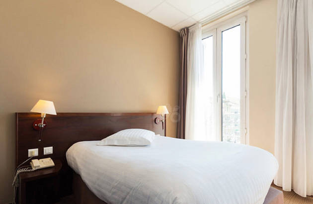 dobbeltværelse på Hotel Kyriad Nice Gare