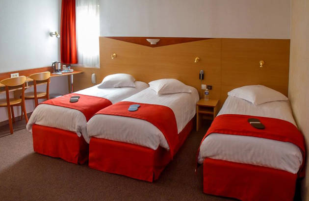 senge på Hotel Kyriad Nice Port