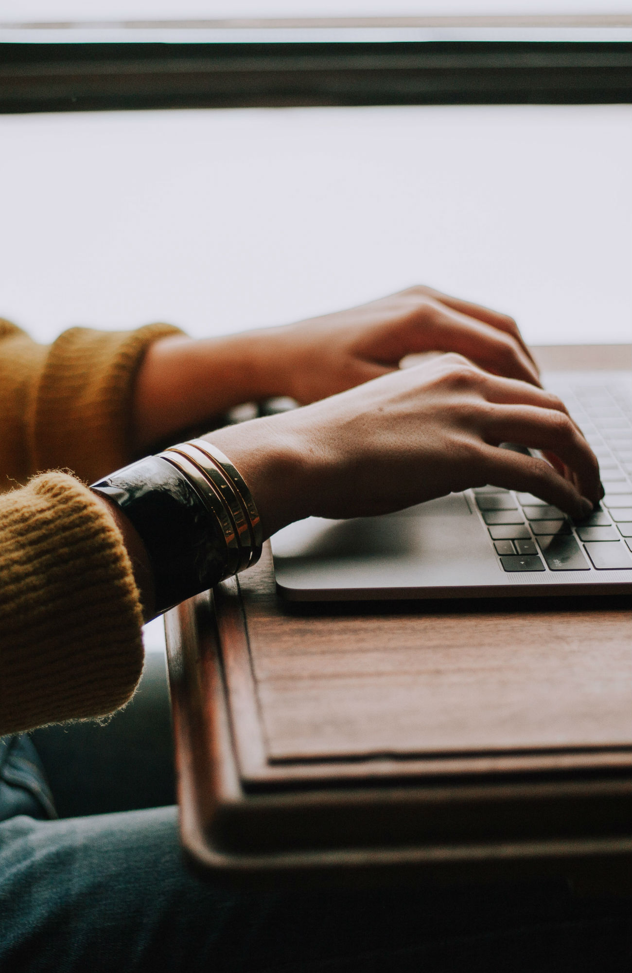 læs kommunikation i udlandet