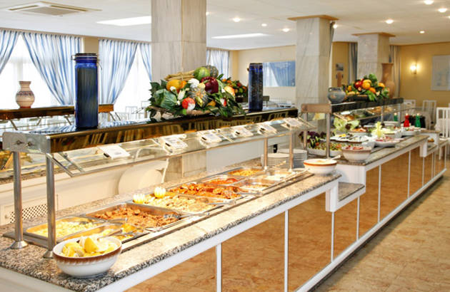 Buffet på Roc Linda Hotel på Mallorca