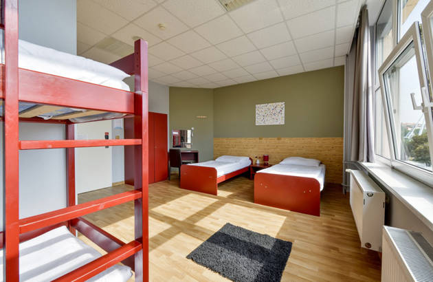 Bo på flersengsværelse på Plus Prague Hostel på jeres studierejse til Prag