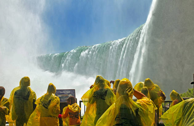 Se Niagara Falls på grupperejsen til Toronto