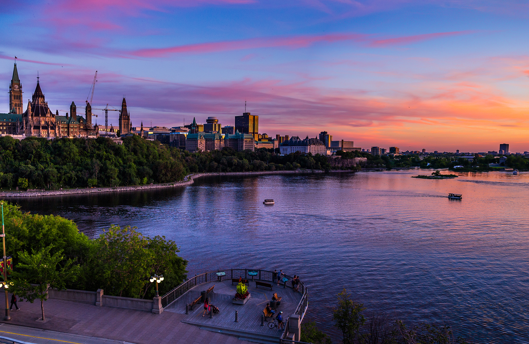 ottawa-river-rideau-boat
