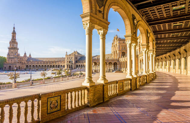 se plaza de espana på jeres studietur til Sevilla