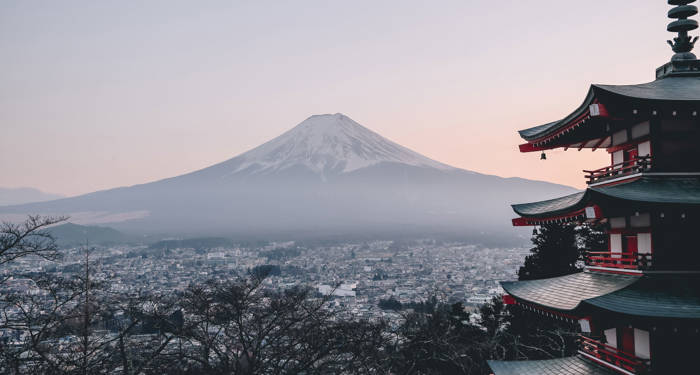 japan-mount-fuji-view-pagoda-cover