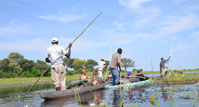 botswana-okavango-river-canoeing