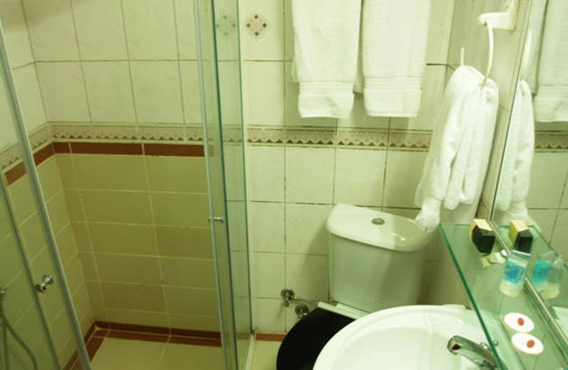 badeværelse på Hotel Turvan i Istanbul