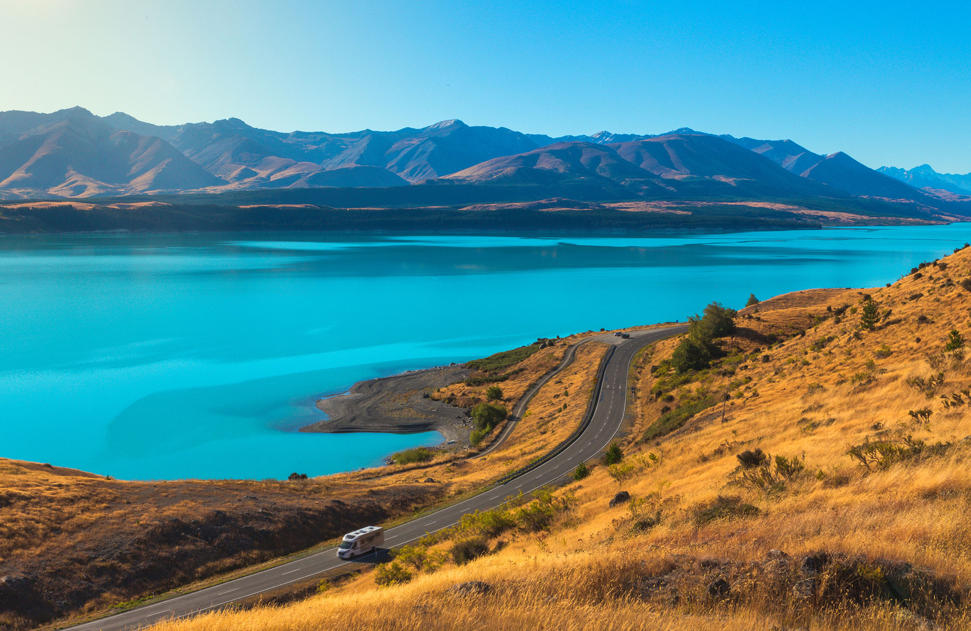 Lej en Cascade autocamper fra Maui i New Zealand