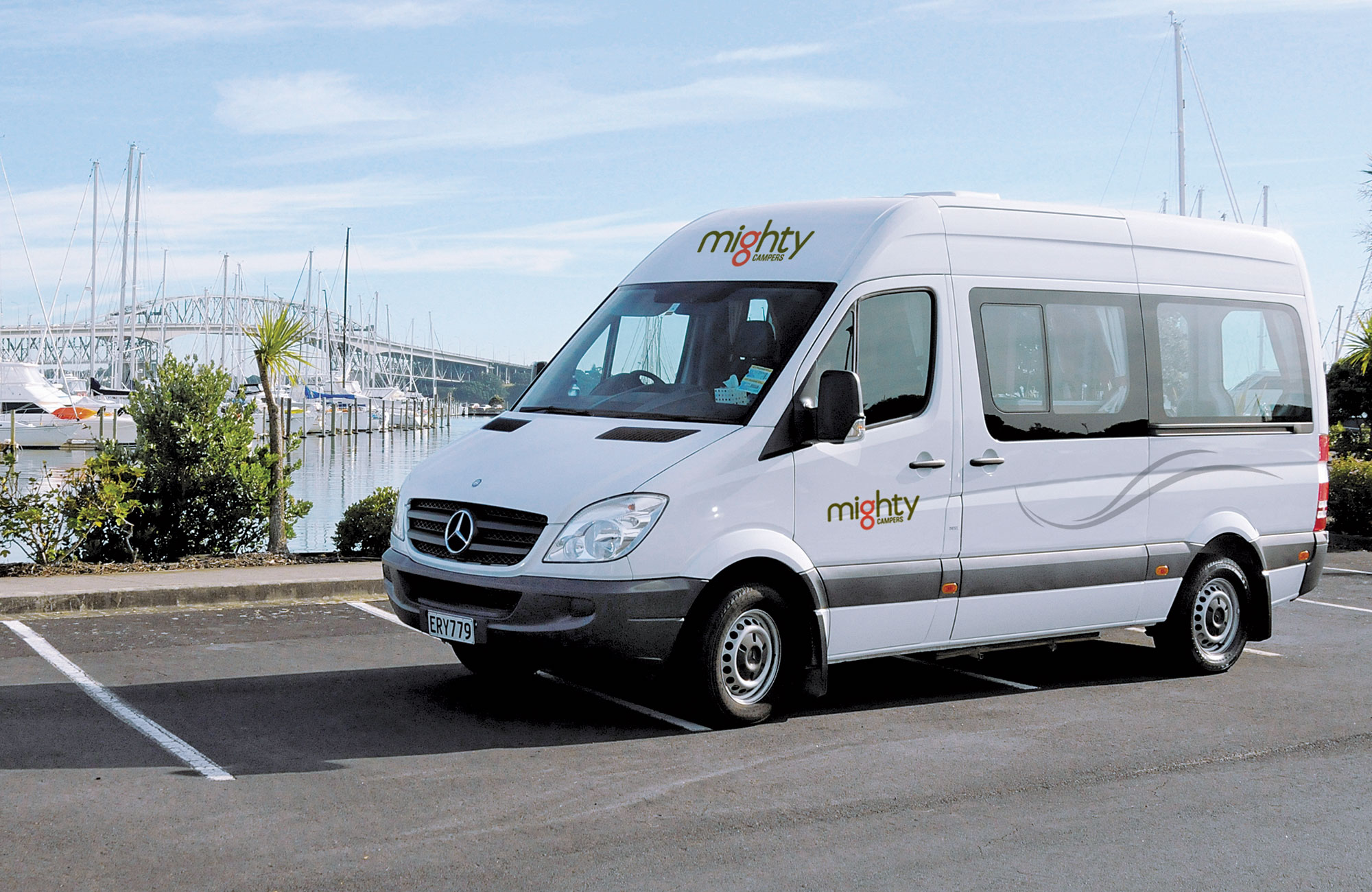 Deuce autocamper fra Mighty i New Zealand