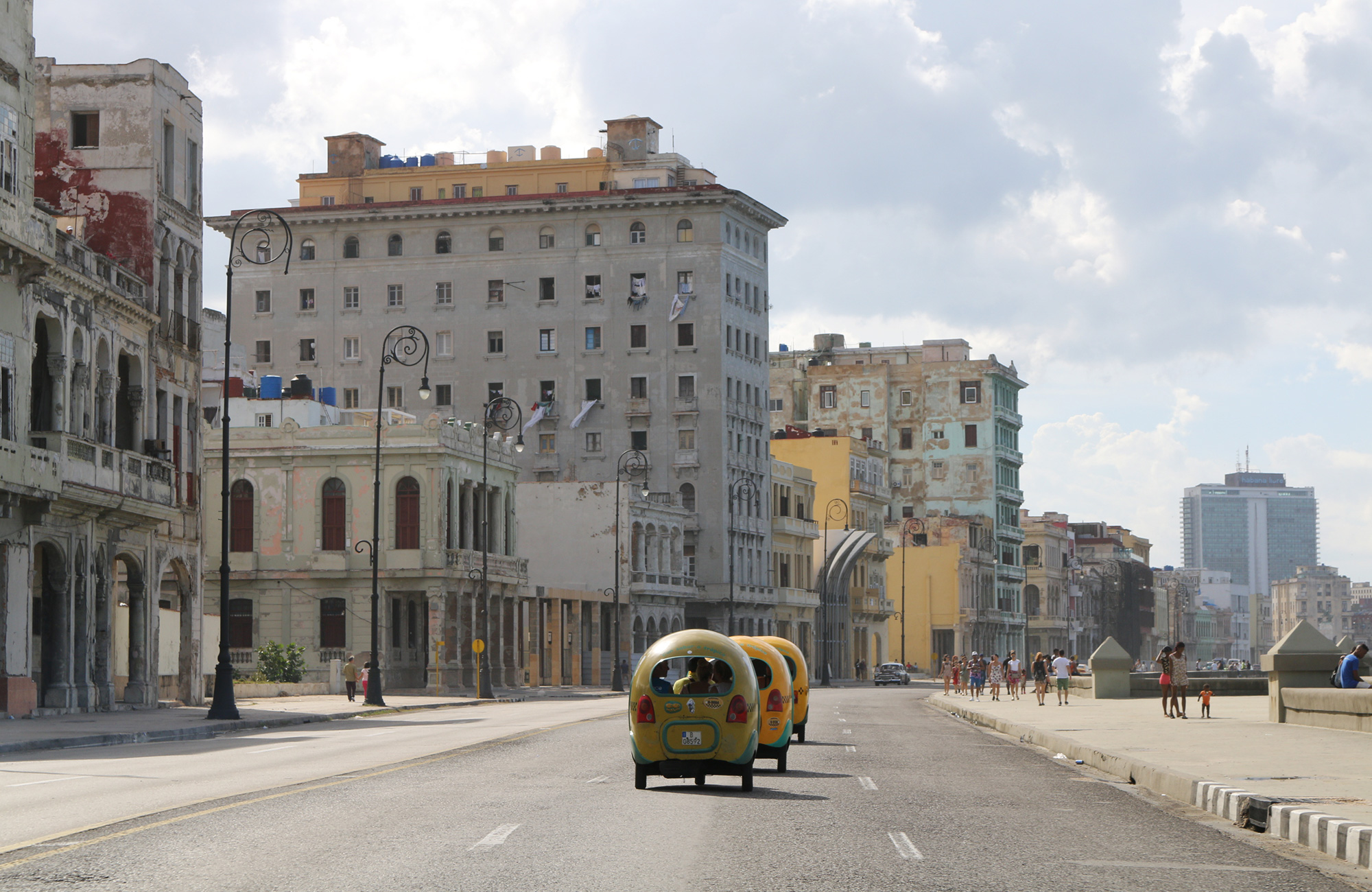 tag en cocotaxi på jeres studietur til havana