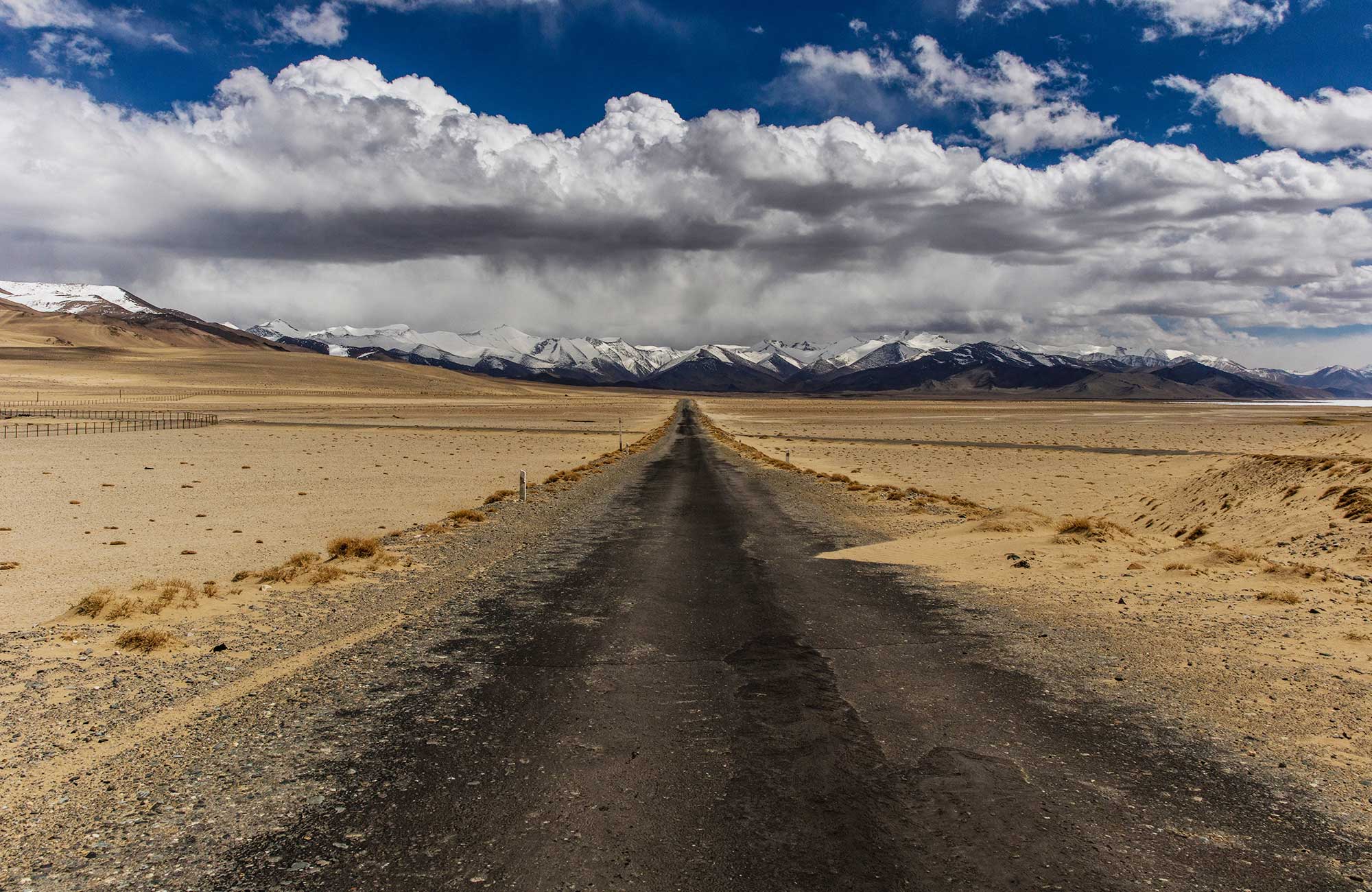 Pamir Highway i Tajikistan