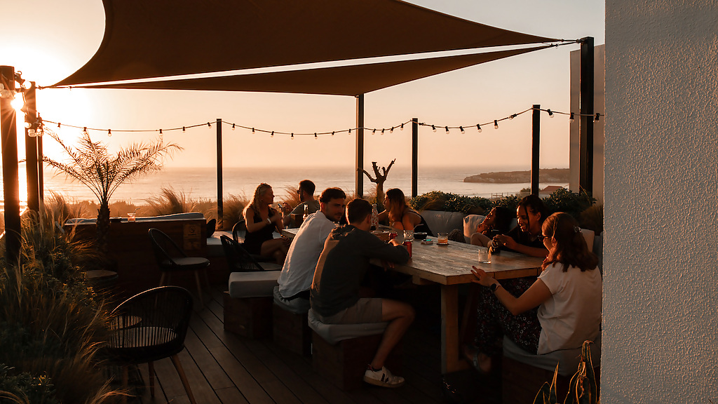 saltypelican_peniche13_1280x720_for_navi_web