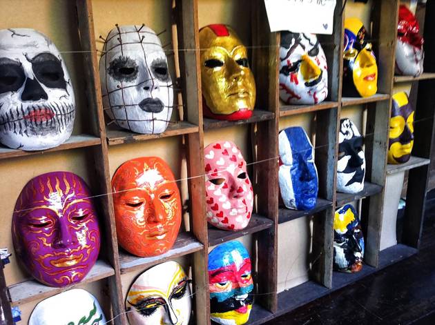 17a.artist-house-masks