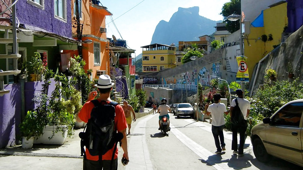 3-favela-for-web-1280x720