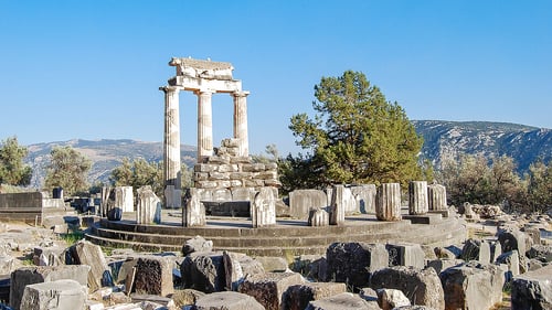 27-hellas-vacances-athens-ancient-delphi