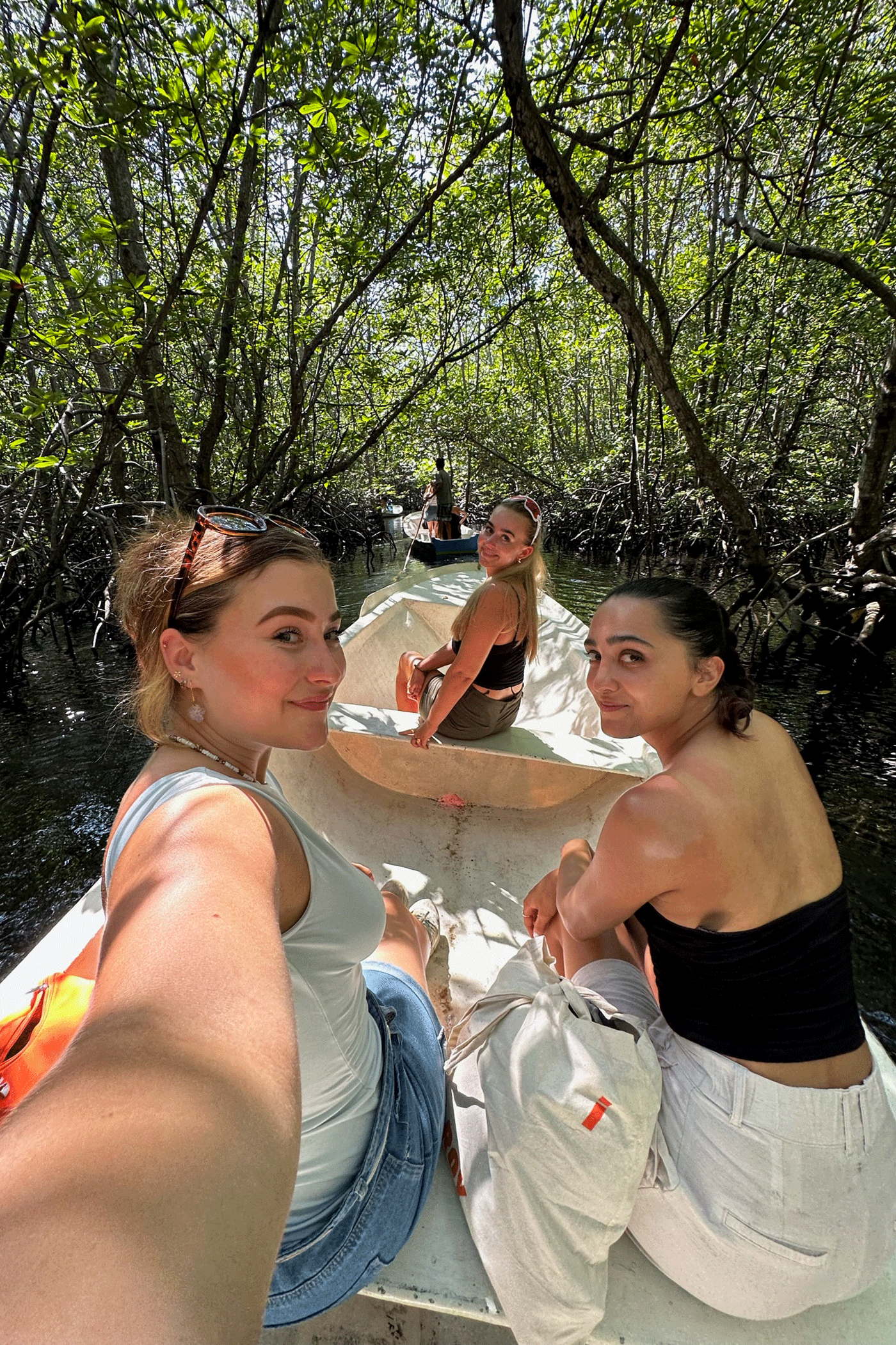 Tripmates Pernille Three Girls In A Boat Web